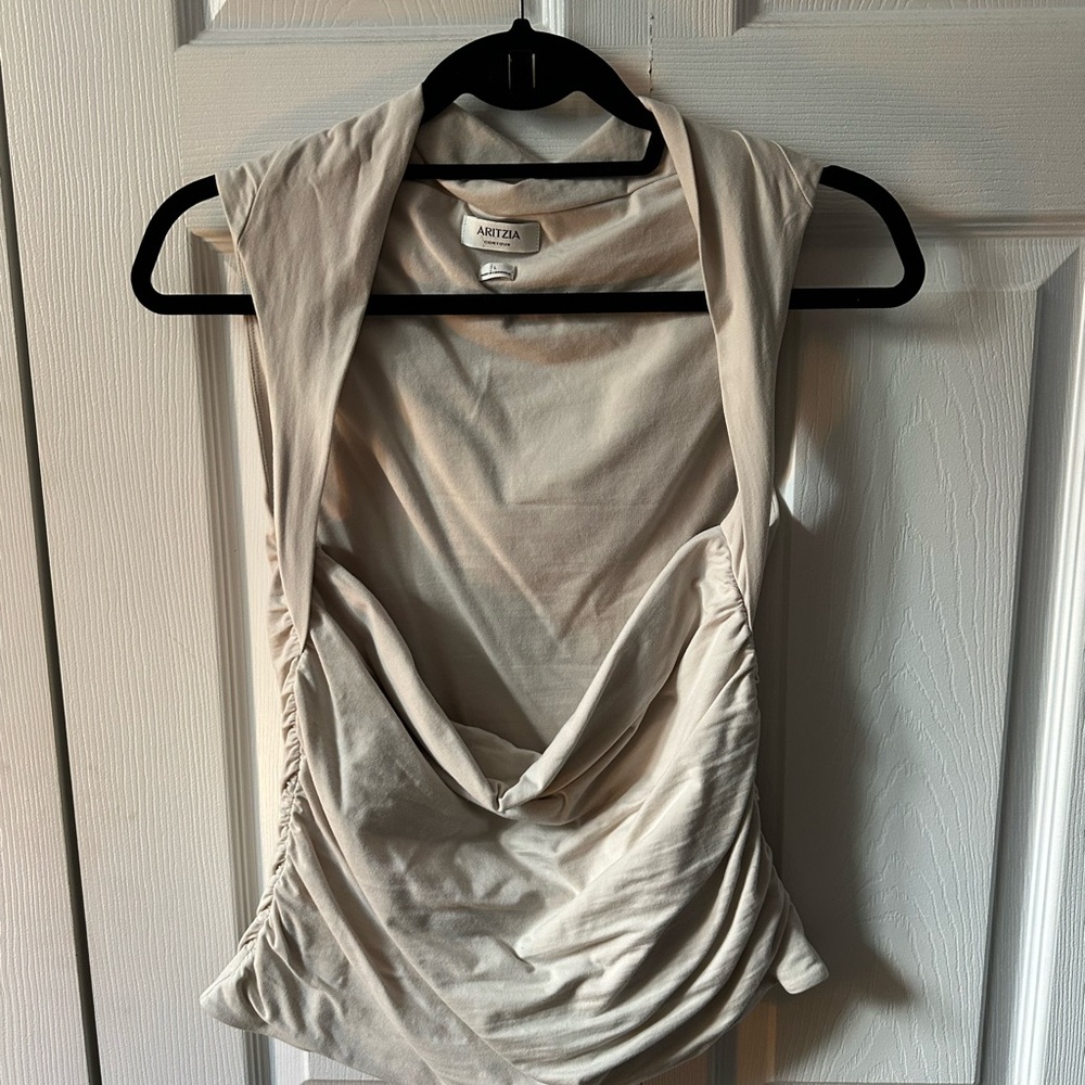 Aritzia Casual Flourish Top